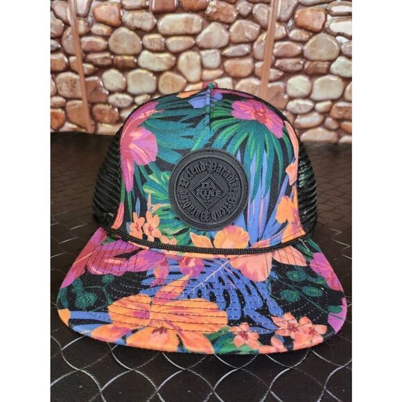 Dakine Classic Paradise Trucker- Black Tropidelic - Picture 1 of 9